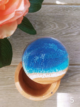 Load image into Gallery viewer, Resin Salt Box
