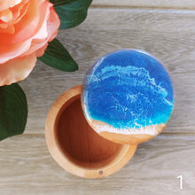 Load image into Gallery viewer, Resin Salt Box
