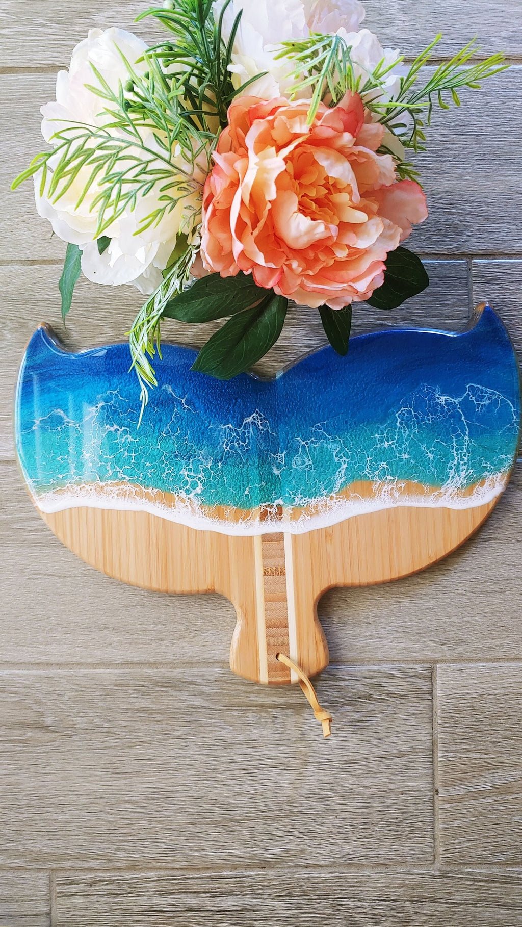Whale Tail Board
