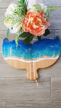 Load image into Gallery viewer, Whale Tail Board

