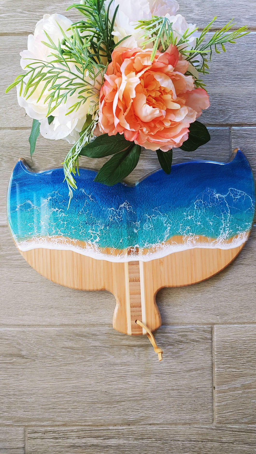 Whale Tail Board